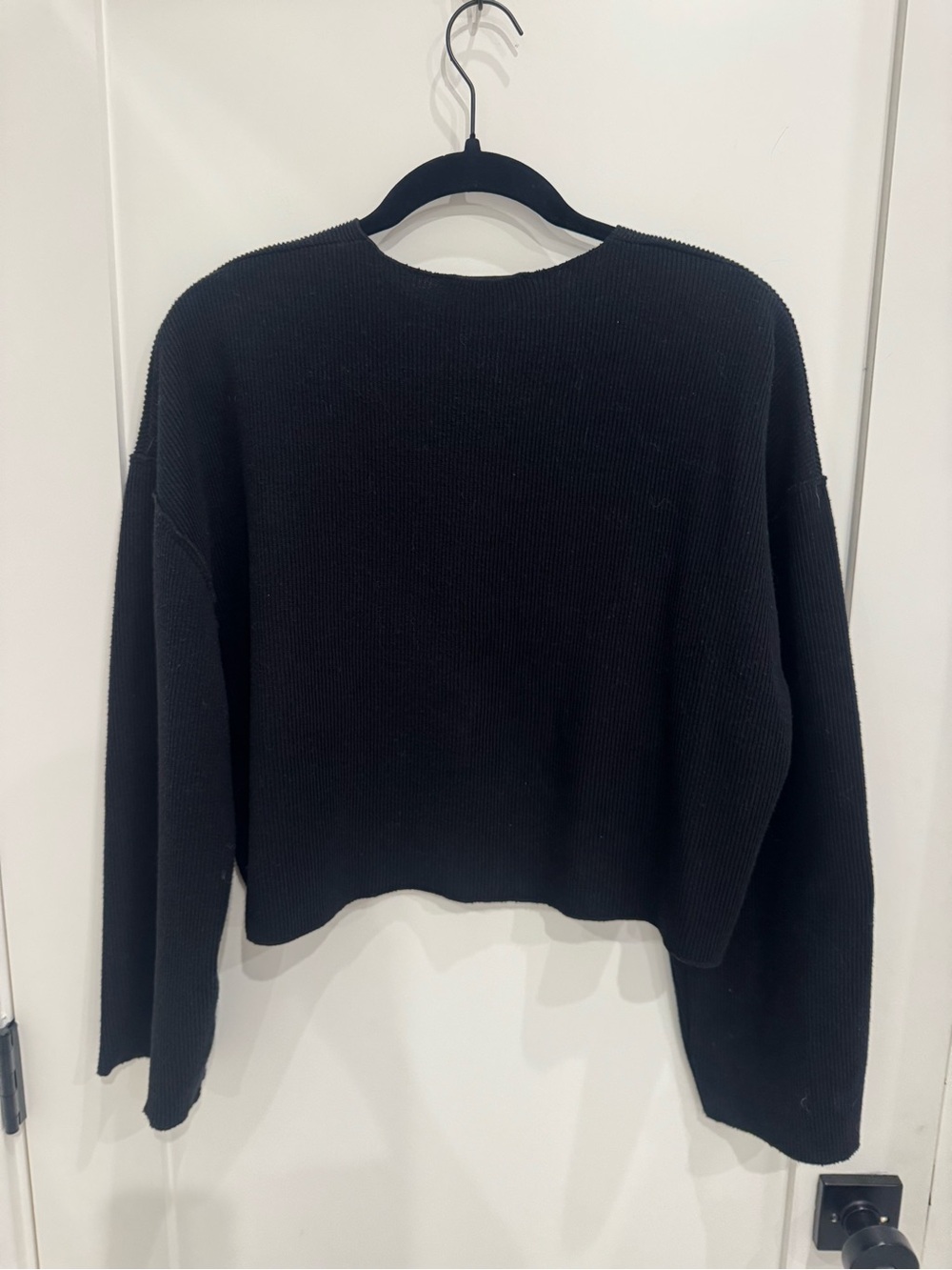 Zara Black Ribbed Button-Up Crop Cardigan - Picture 3 of 3